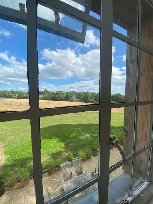 The Coach House Apartment Alderbury Exterior photo