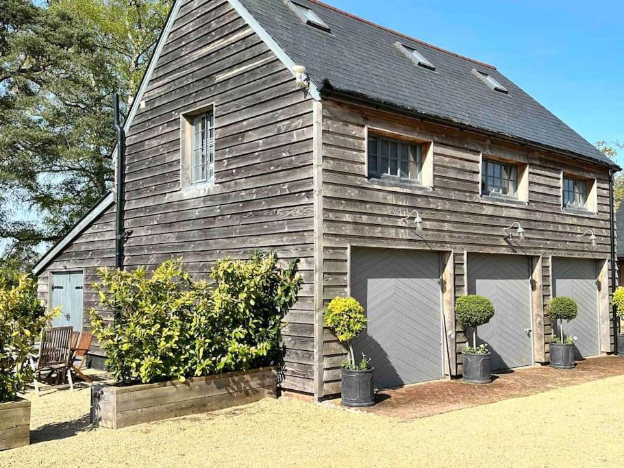 The Coach House Apartment Alderbury Exterior photo